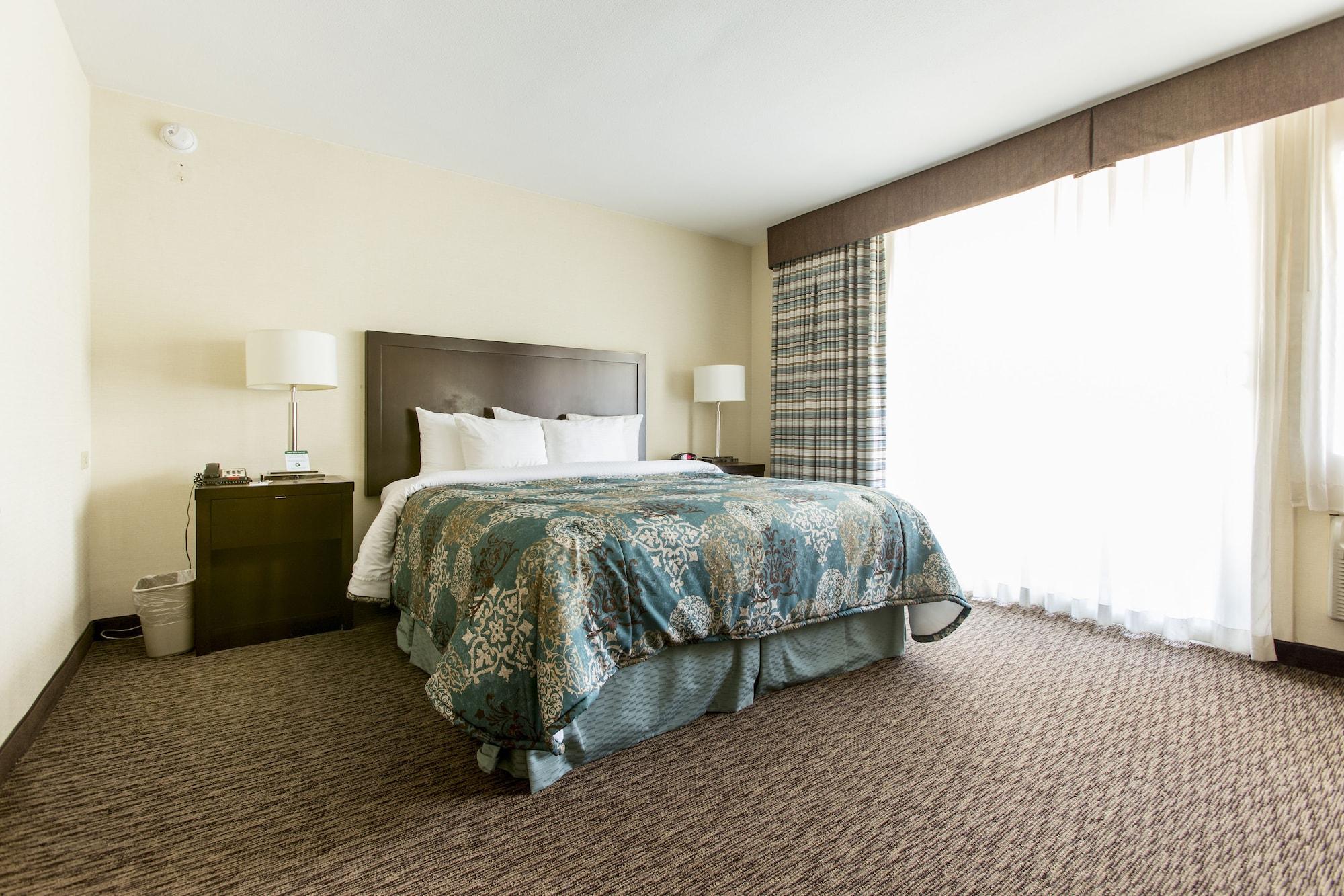 Royal Palace Westwood 3*