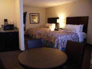 Royal Palace Westwood Hotel 3*