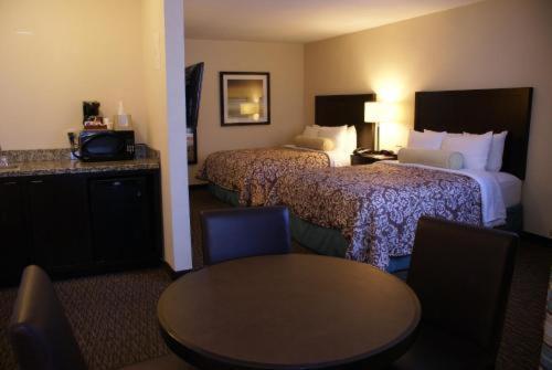 Royal Palace Westwood Hotel Los Angeles