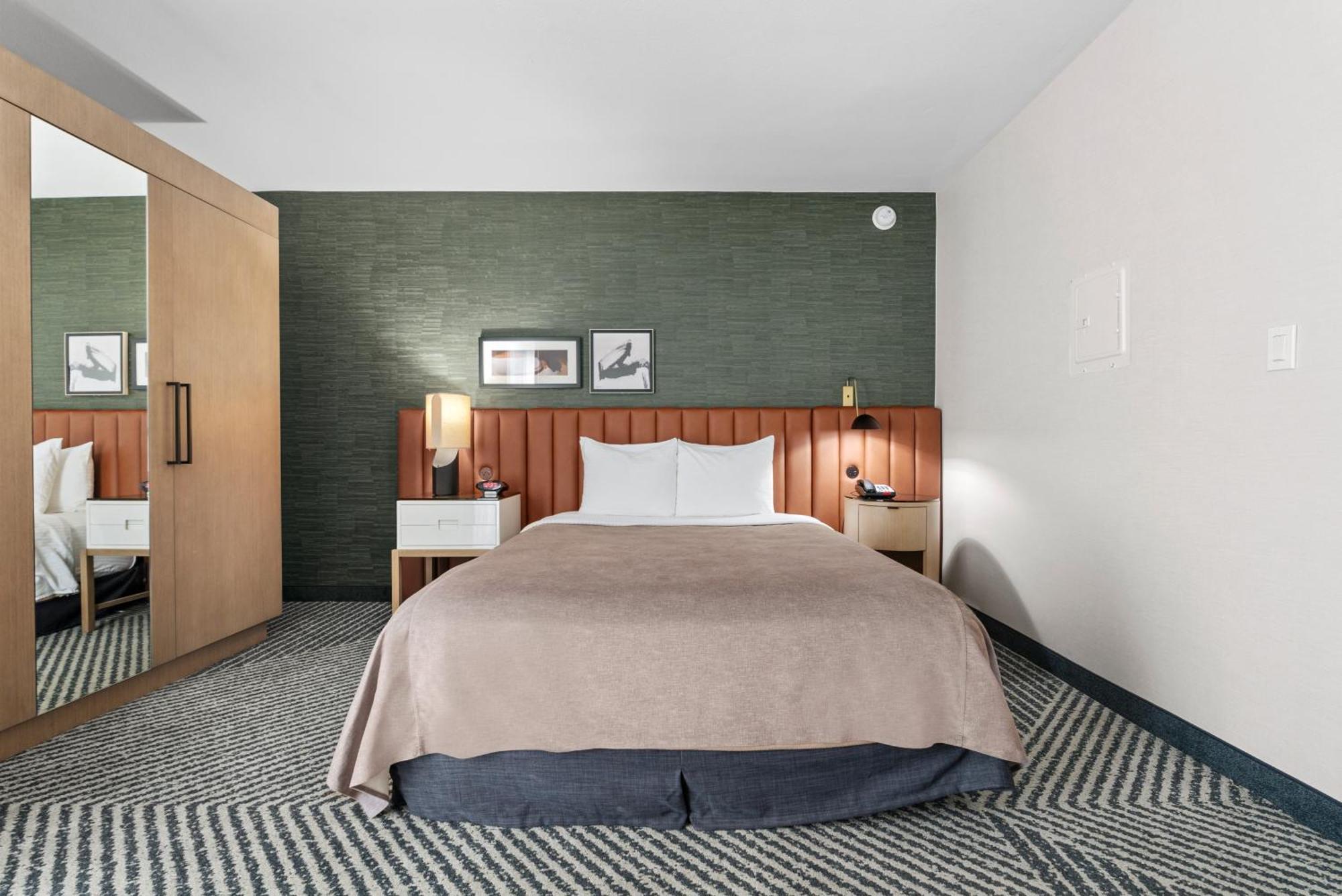 Hotel Royal Palace Westwood Los Angeles